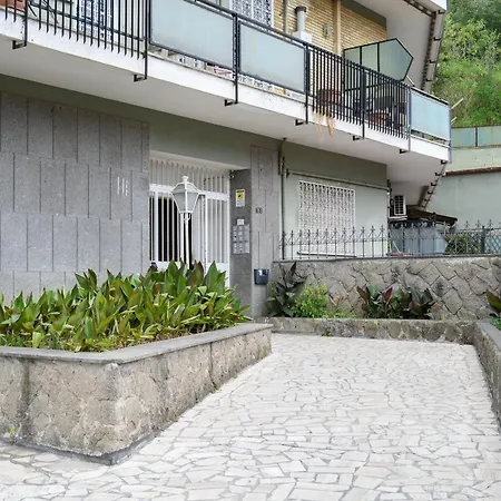 Appartement Isola Di Arturo